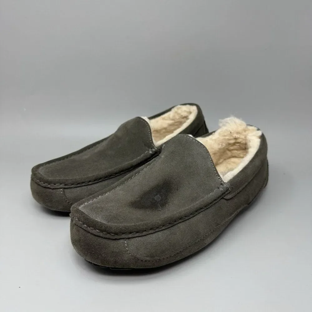 UGG Ascot Mens Slippers Loafer Size 9 Gray Suede Sheepskin Lined Shoes